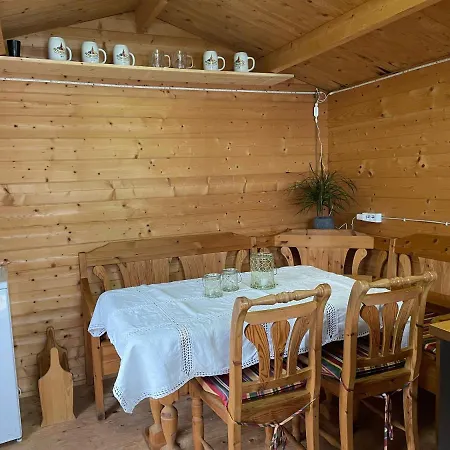 Gruene Oase Am Mausauel Nideggen