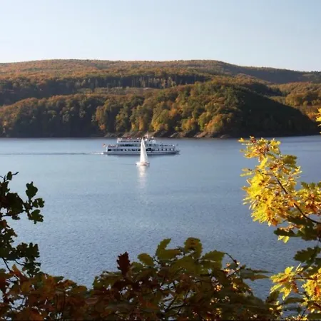 Gruene Oase Am Mausauel * Nideggen